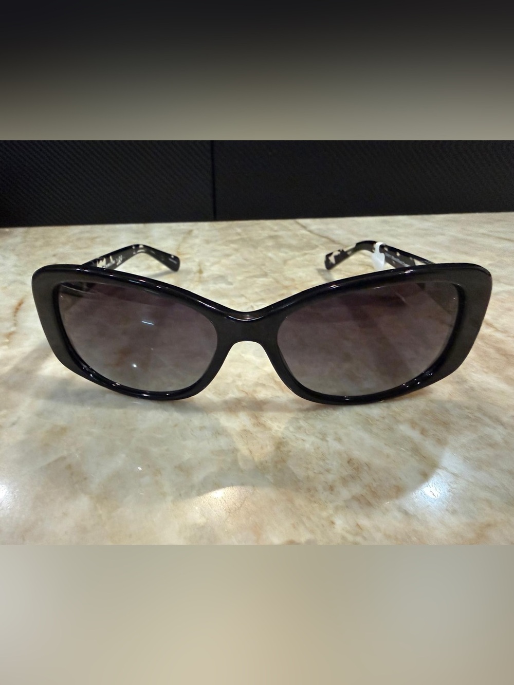 Coach L156 8168 Sunglasses ( Women ) - Picture 2 of 7